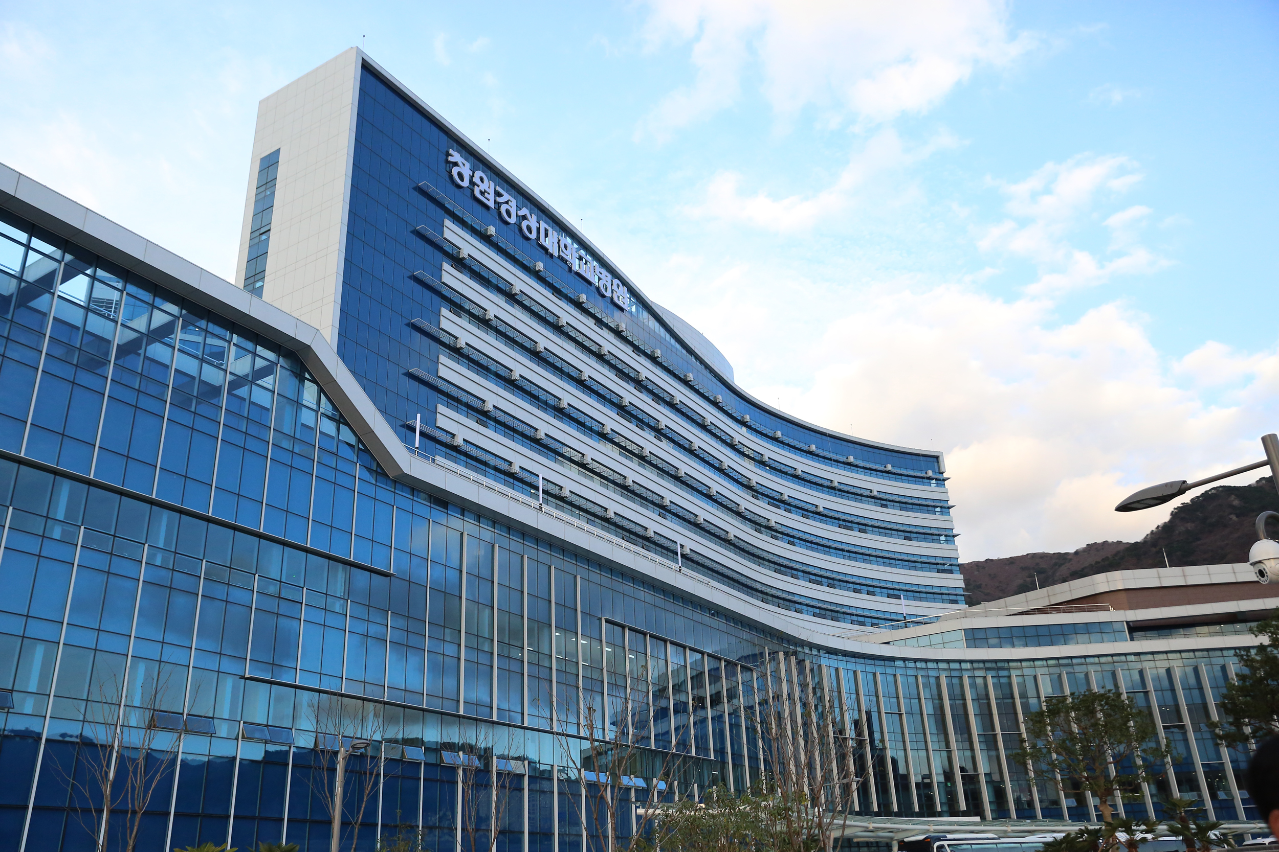 창원경상국립대학교병원 대표 이미지