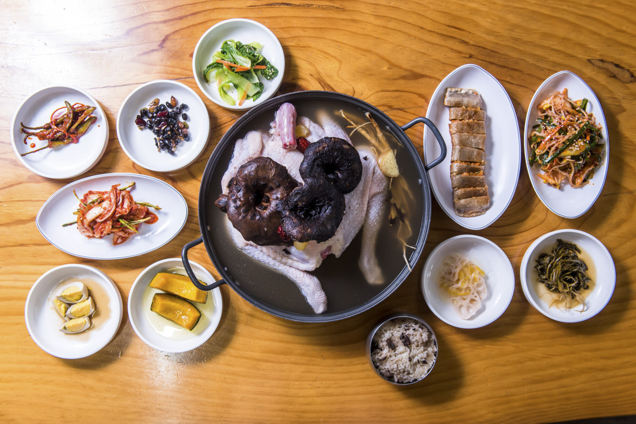 능이손칼국수