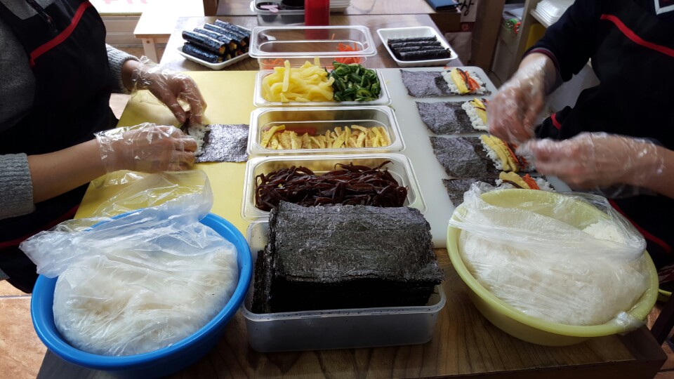 엄마손꼬마김밥