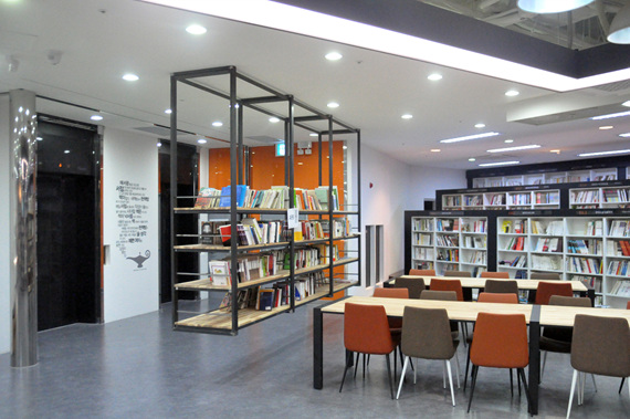 알라딘 중고서점 강남점