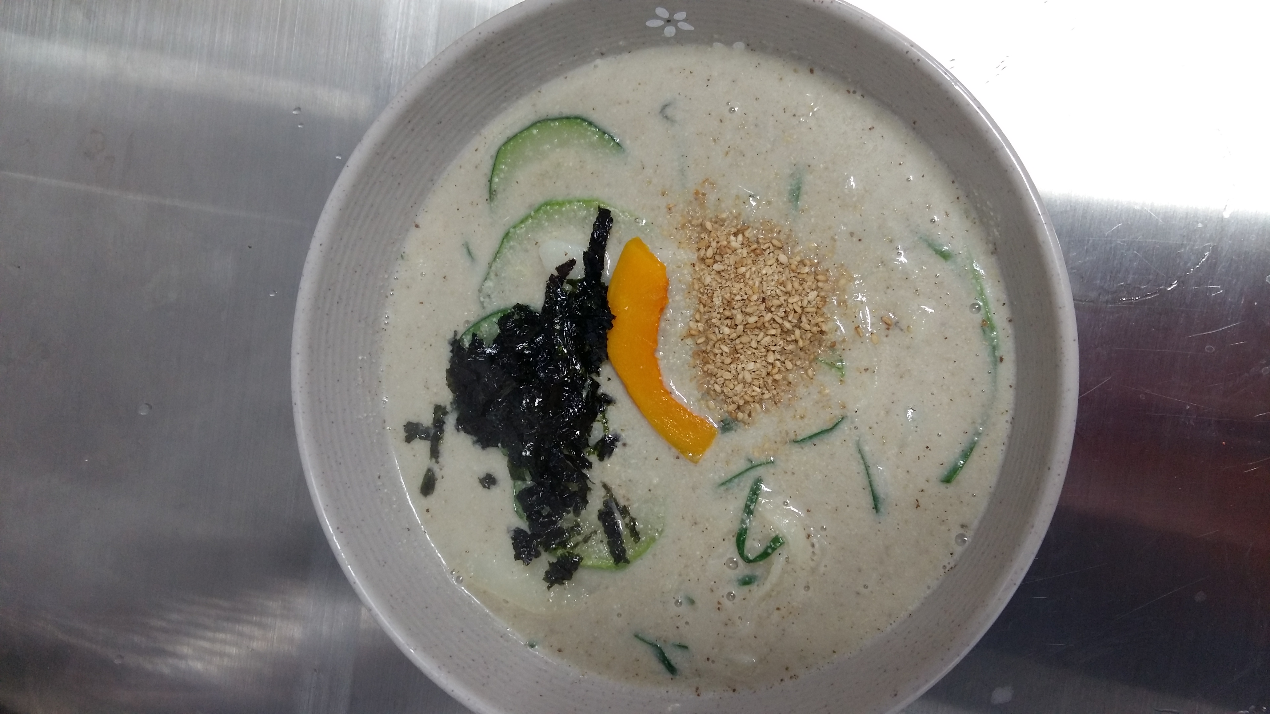명가수영밀면 부산본점