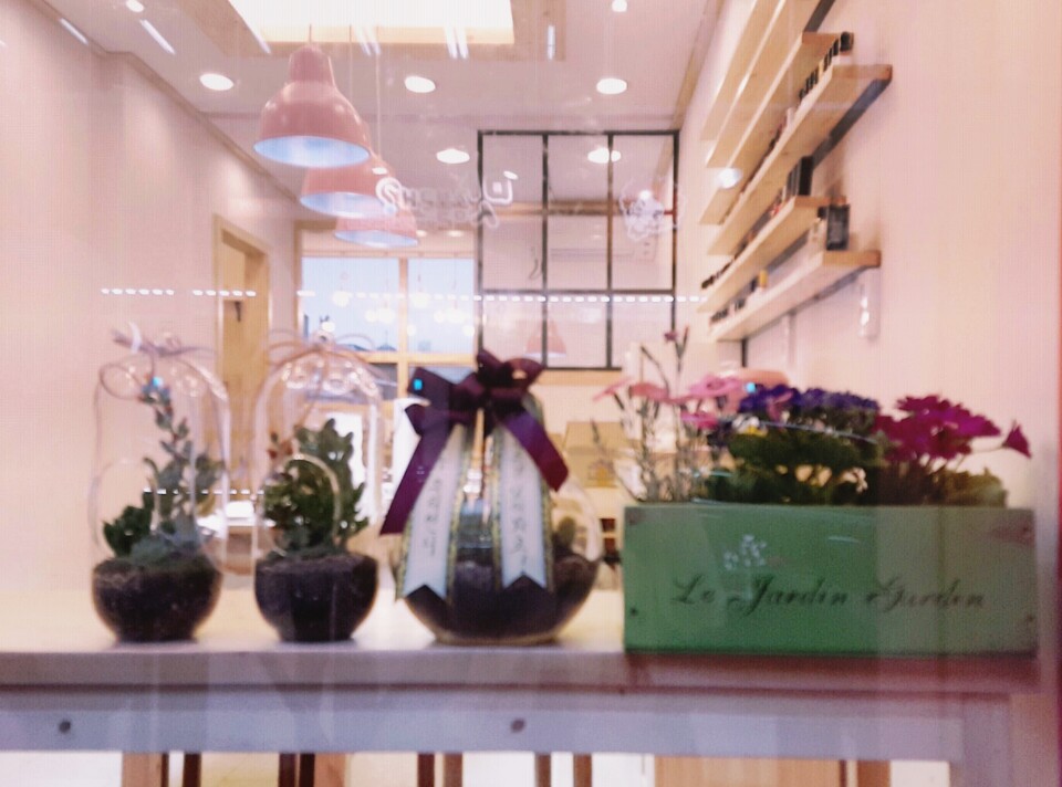 잉큼잉큼네일 대표 이미지