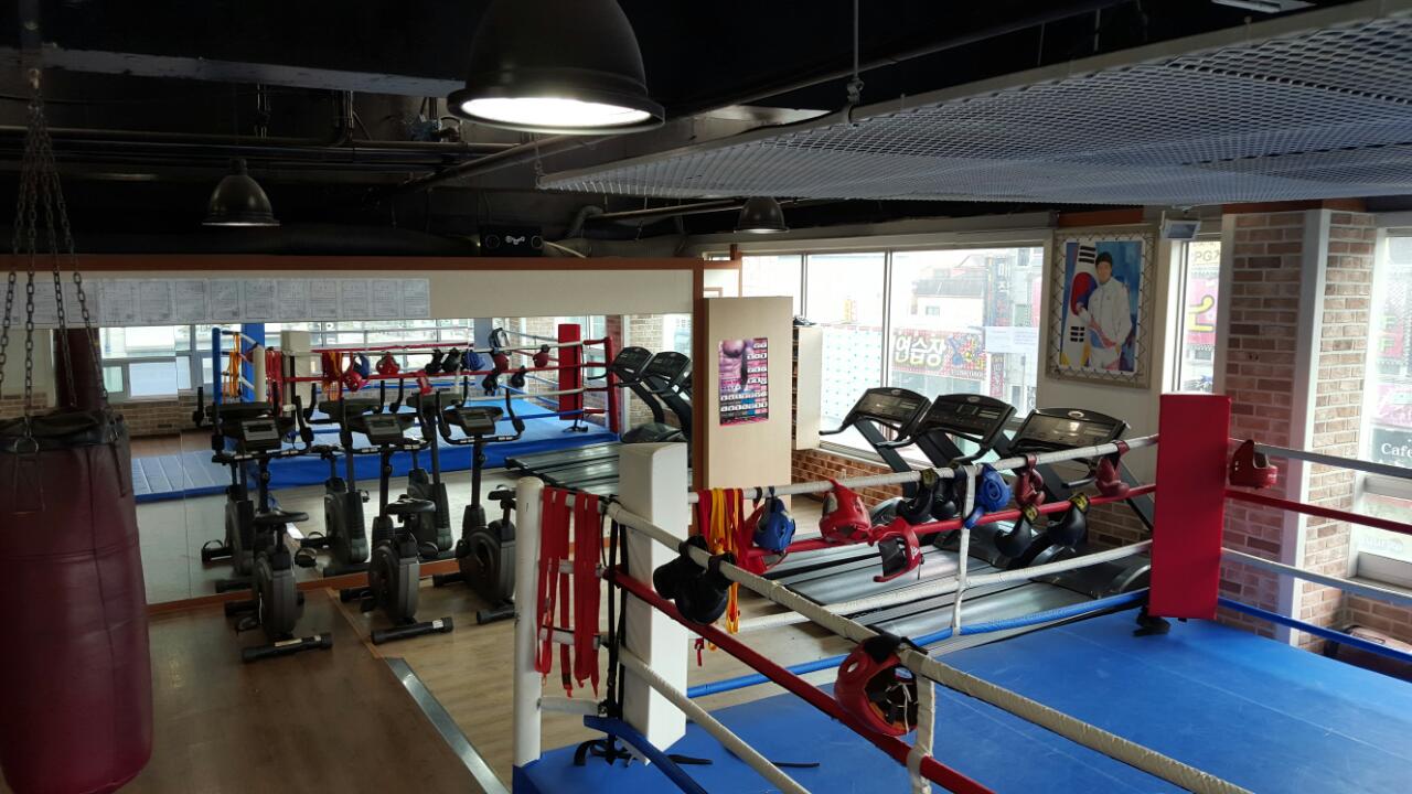 충청북도 청주시 서원구 복싱체육관 산남 패밀리 복싱 GYM 내부 모습 5