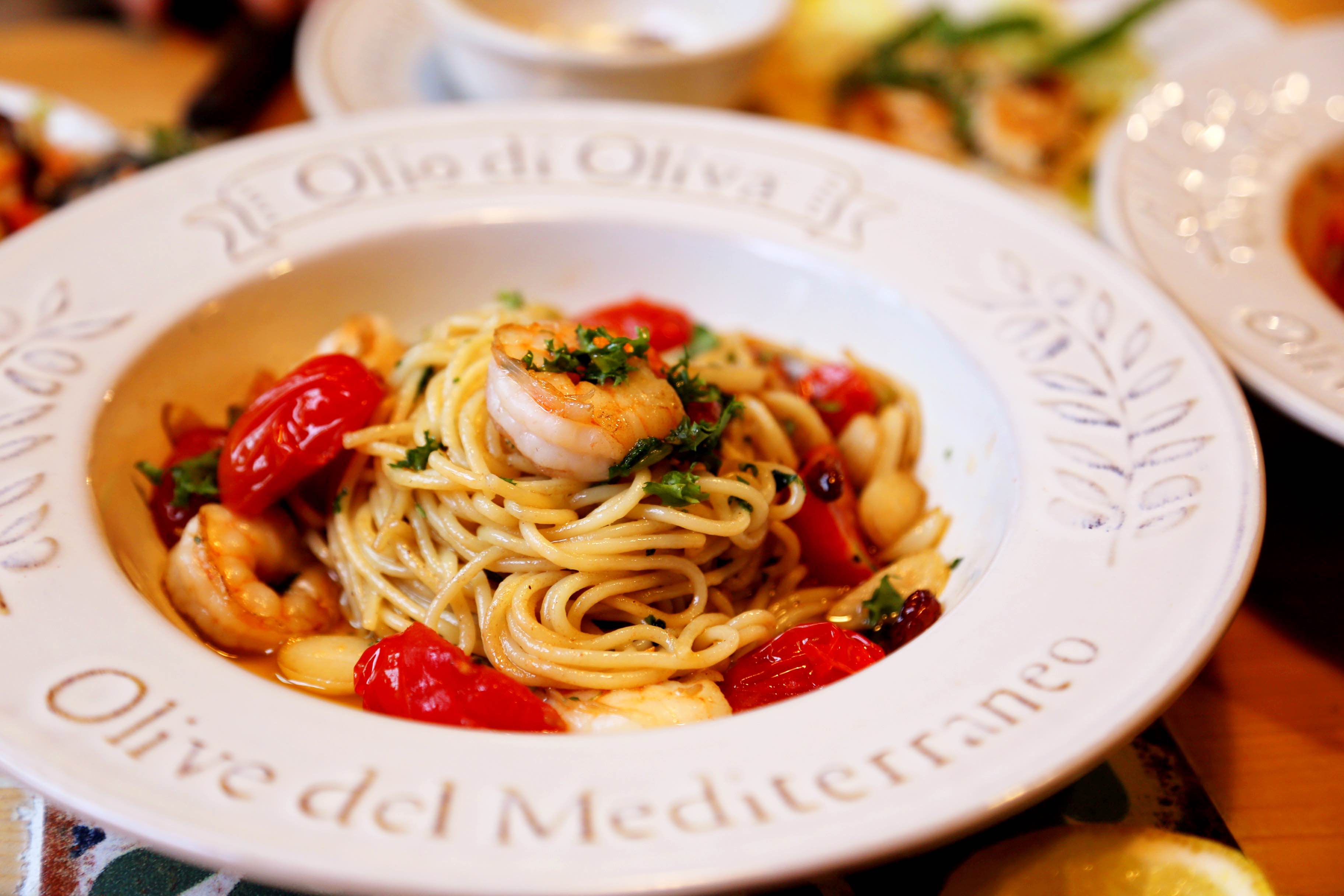 올리브트리 레스토랑