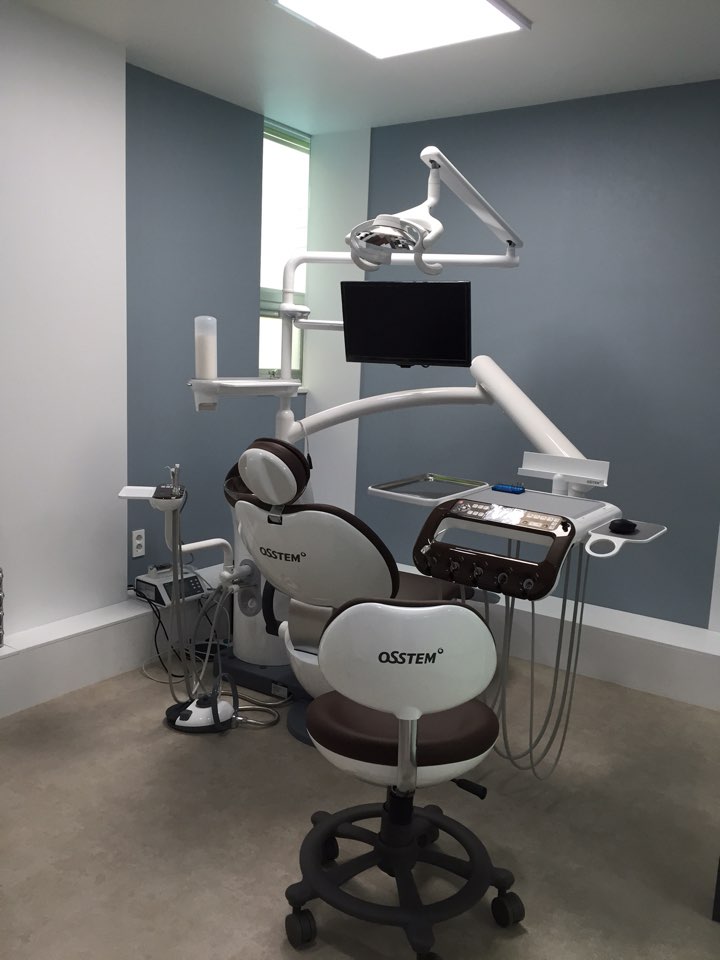 미소율치과의원 대표 이미지