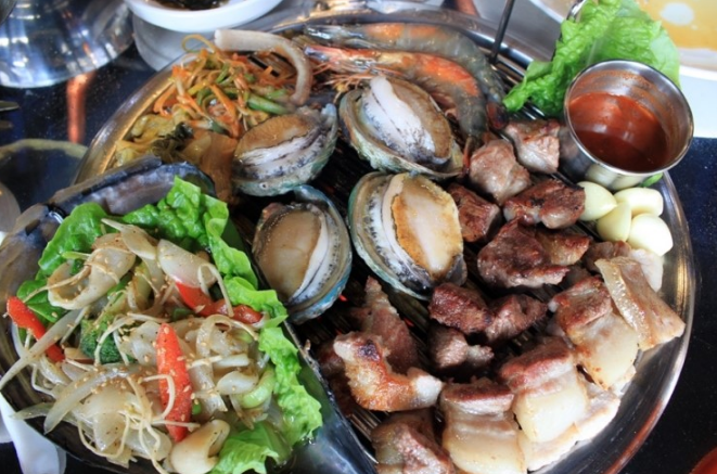바다를본돼지