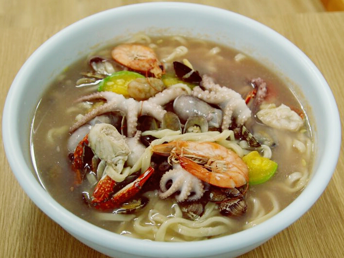 자매 바지락생칼국수