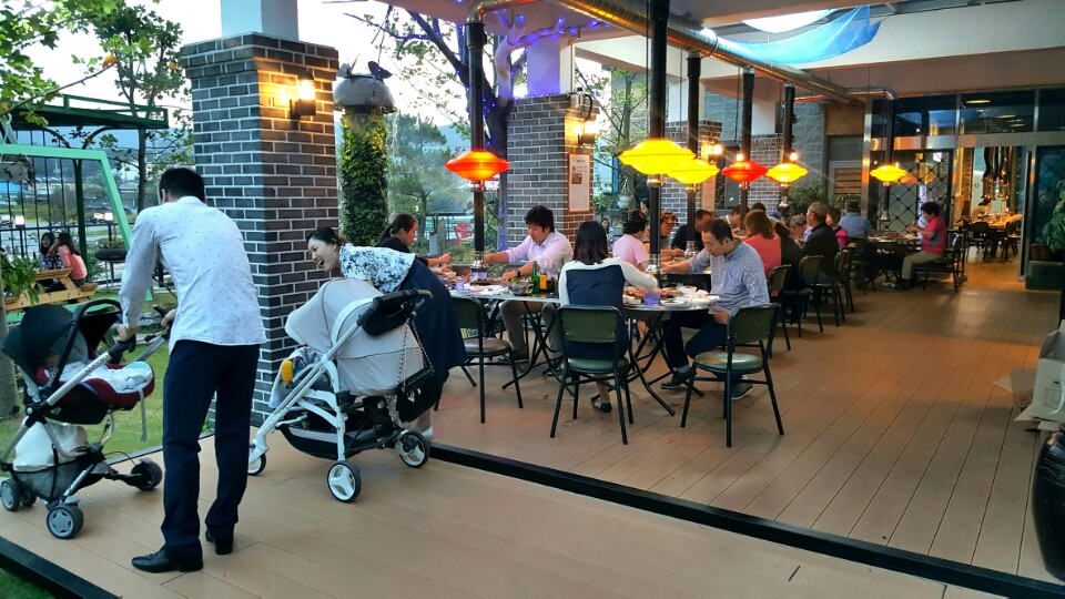 한가족숯불닭갈비 대표 이미지
