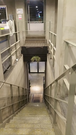 육봉달
