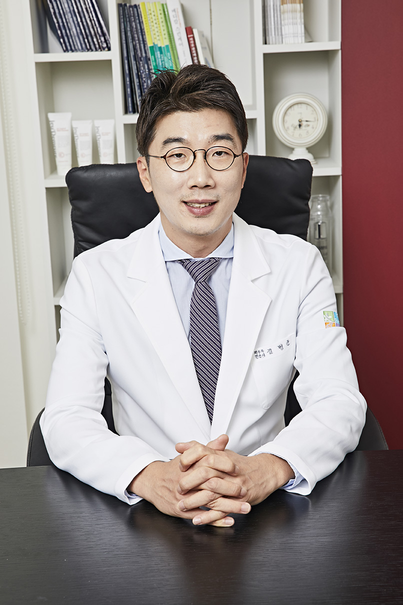 봄여름가을겨울피부과의원 대표 이미지