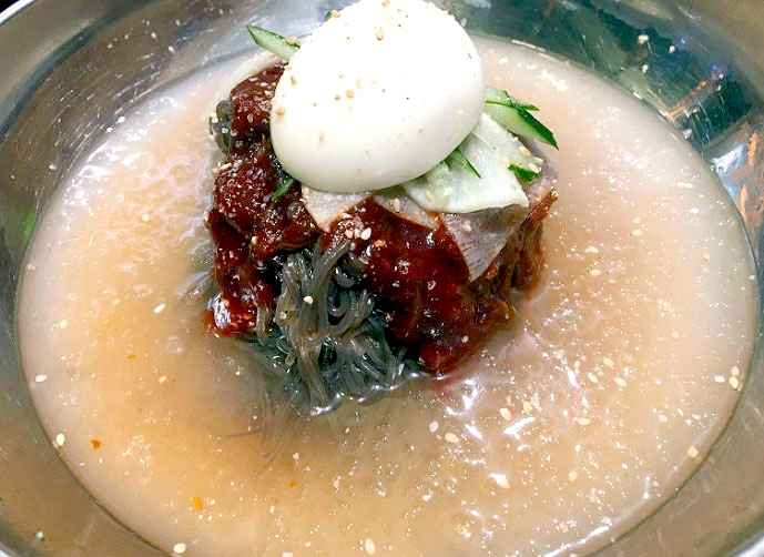 흑돼지삼백식당 용인상현점