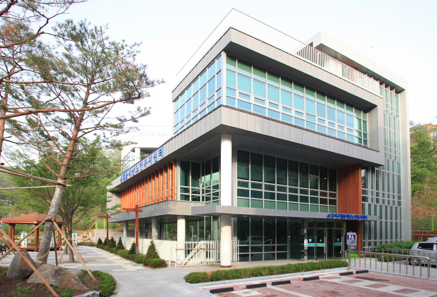 봉제산노인복지센터