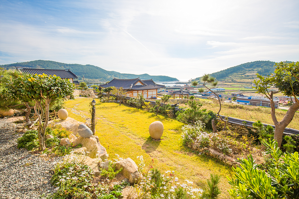청산한옥펜션