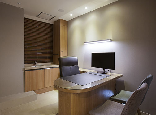 닥터스피부과의원 공덕 대표 이미지