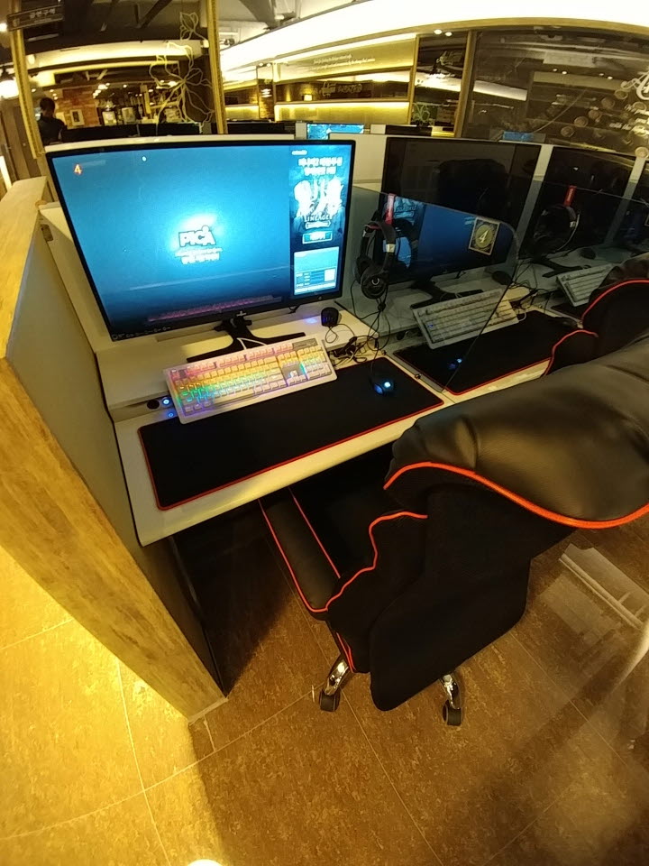 샹떼PC방 수원아주대점