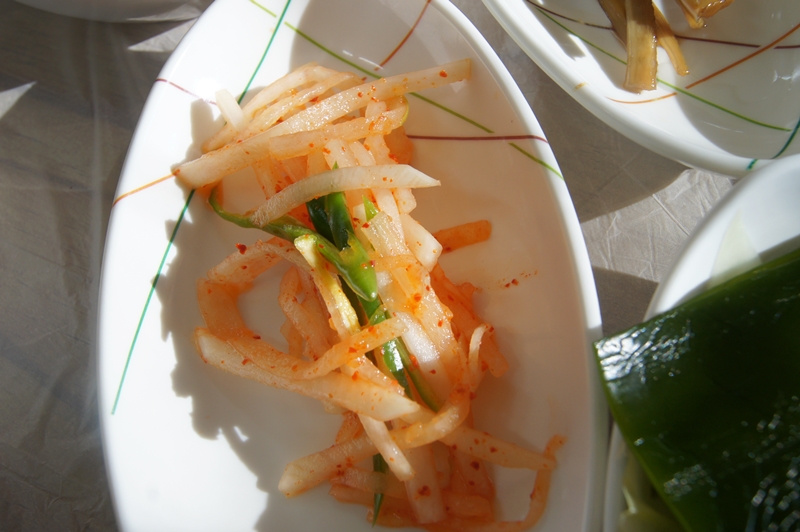 부민식당 생선구이와 쌈