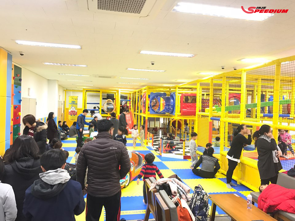 브로키즈하우스