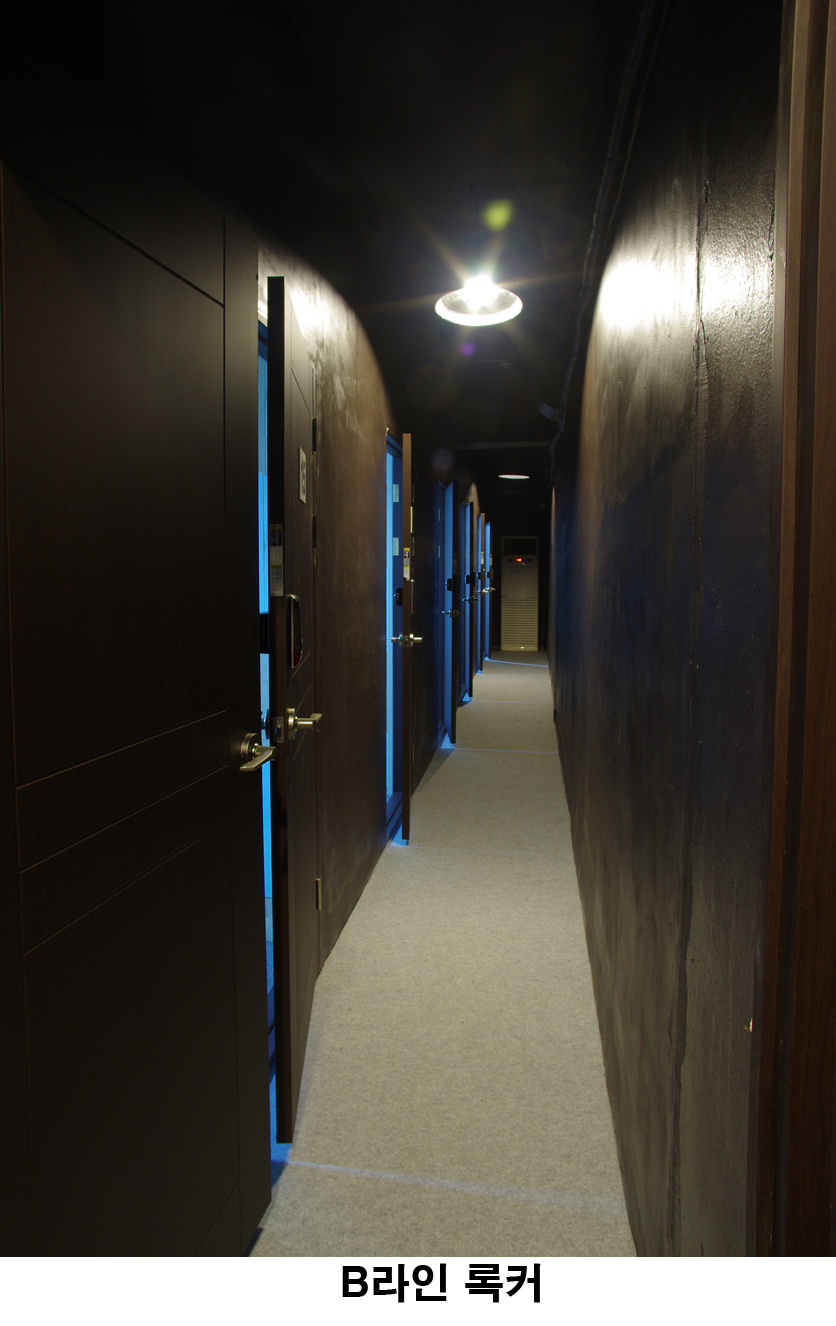 4번째 스튜디오 사진