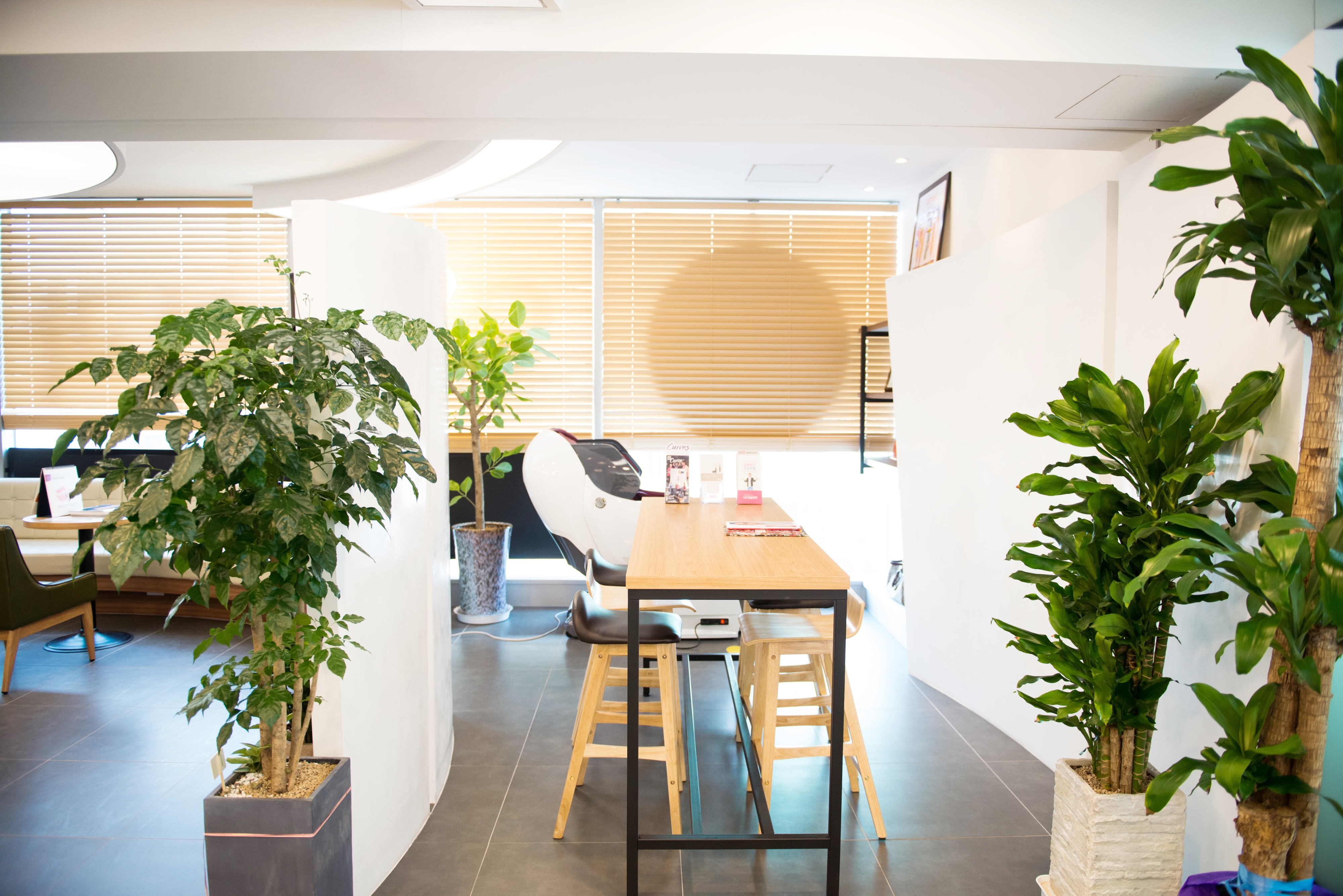 오름치과의원 대표 이미지