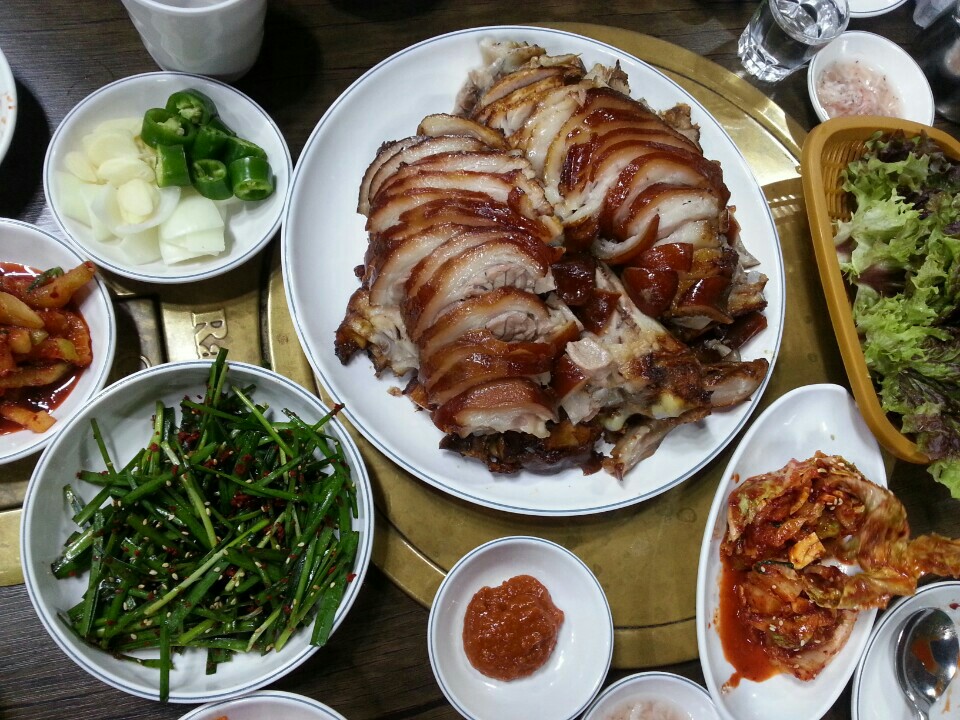 영양족발옛날순대국