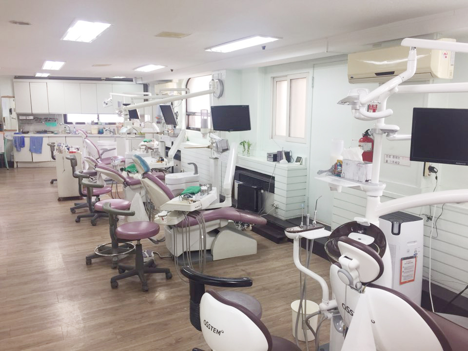 사회복지법인상록재단금강산치과의원 대표 이미지