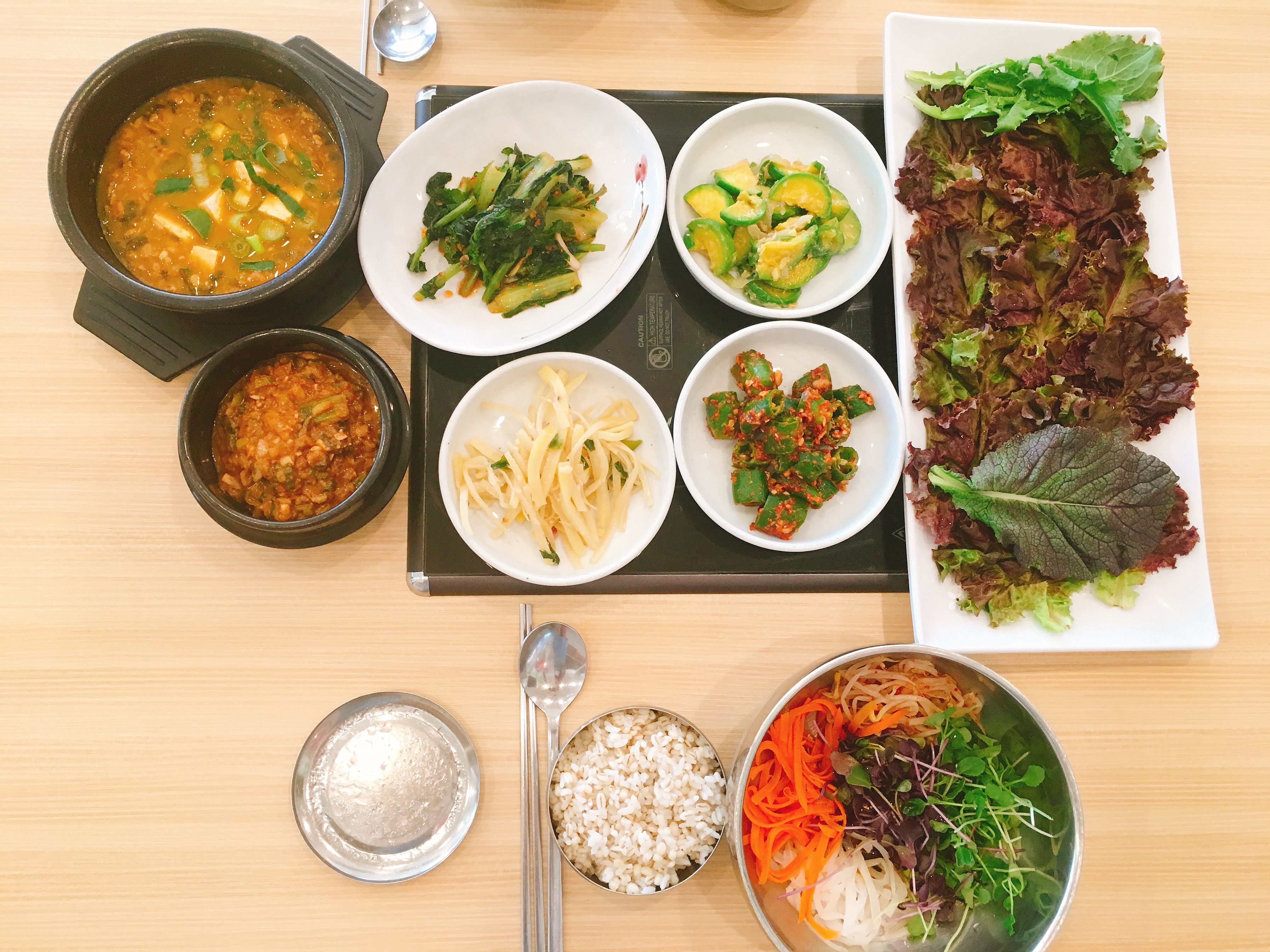 황가네보리밥칼국수