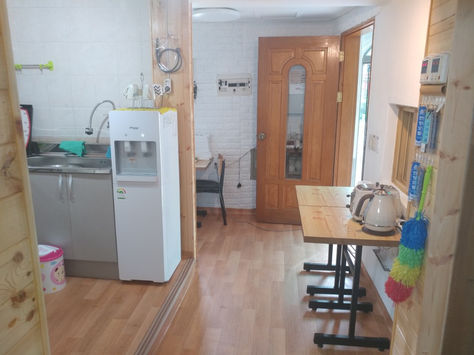 만장 하우스