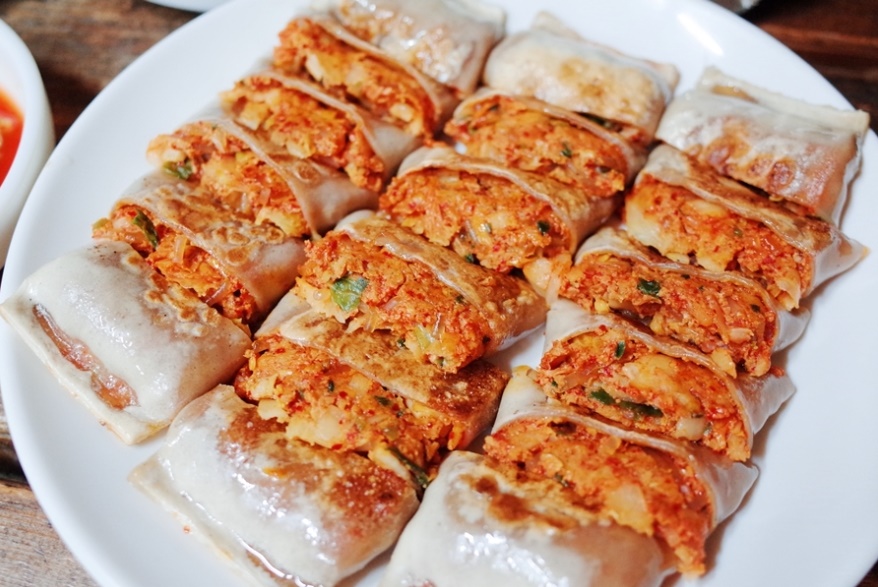 일출식당