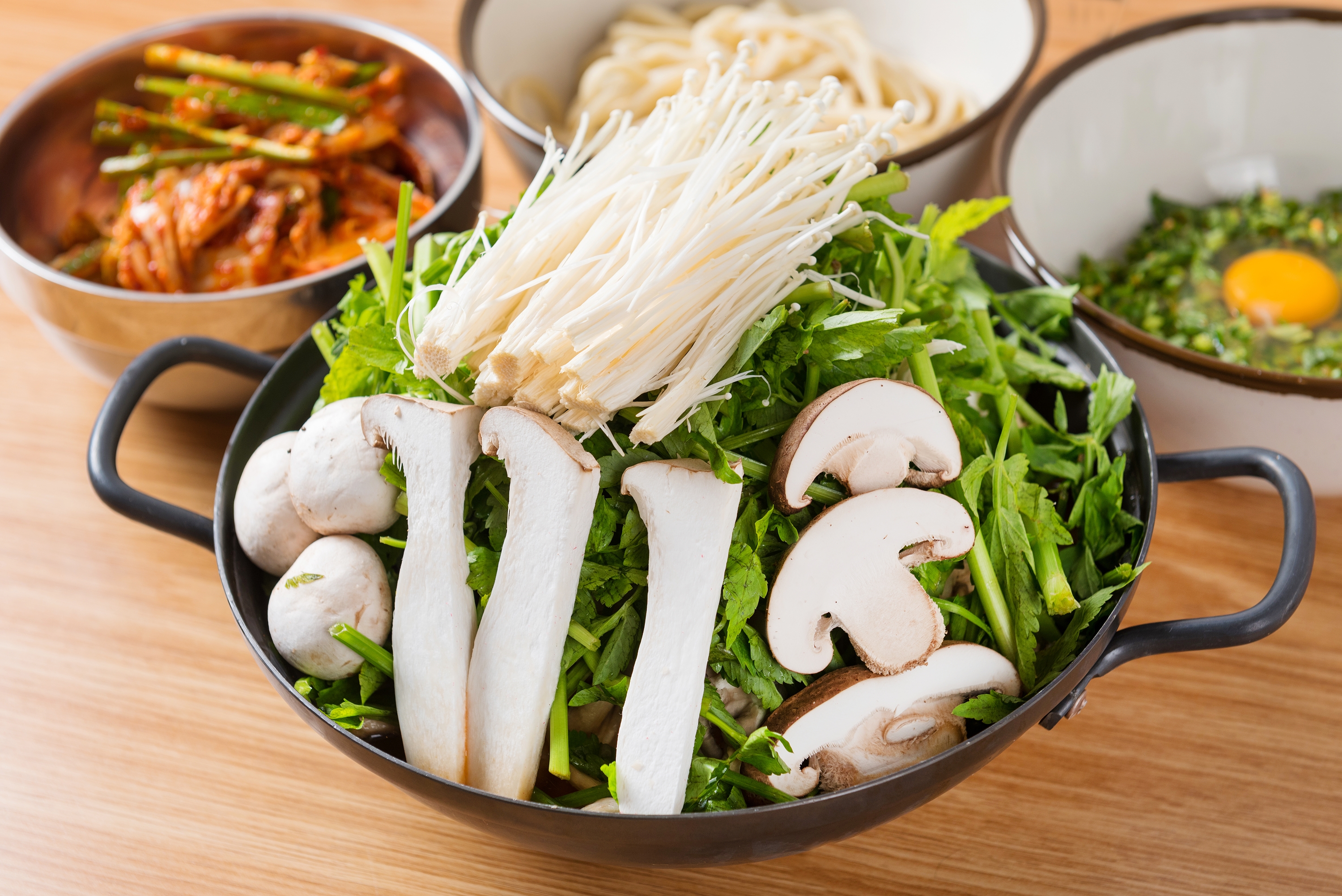 뽕빨샤브버섯칼국수 부평본점