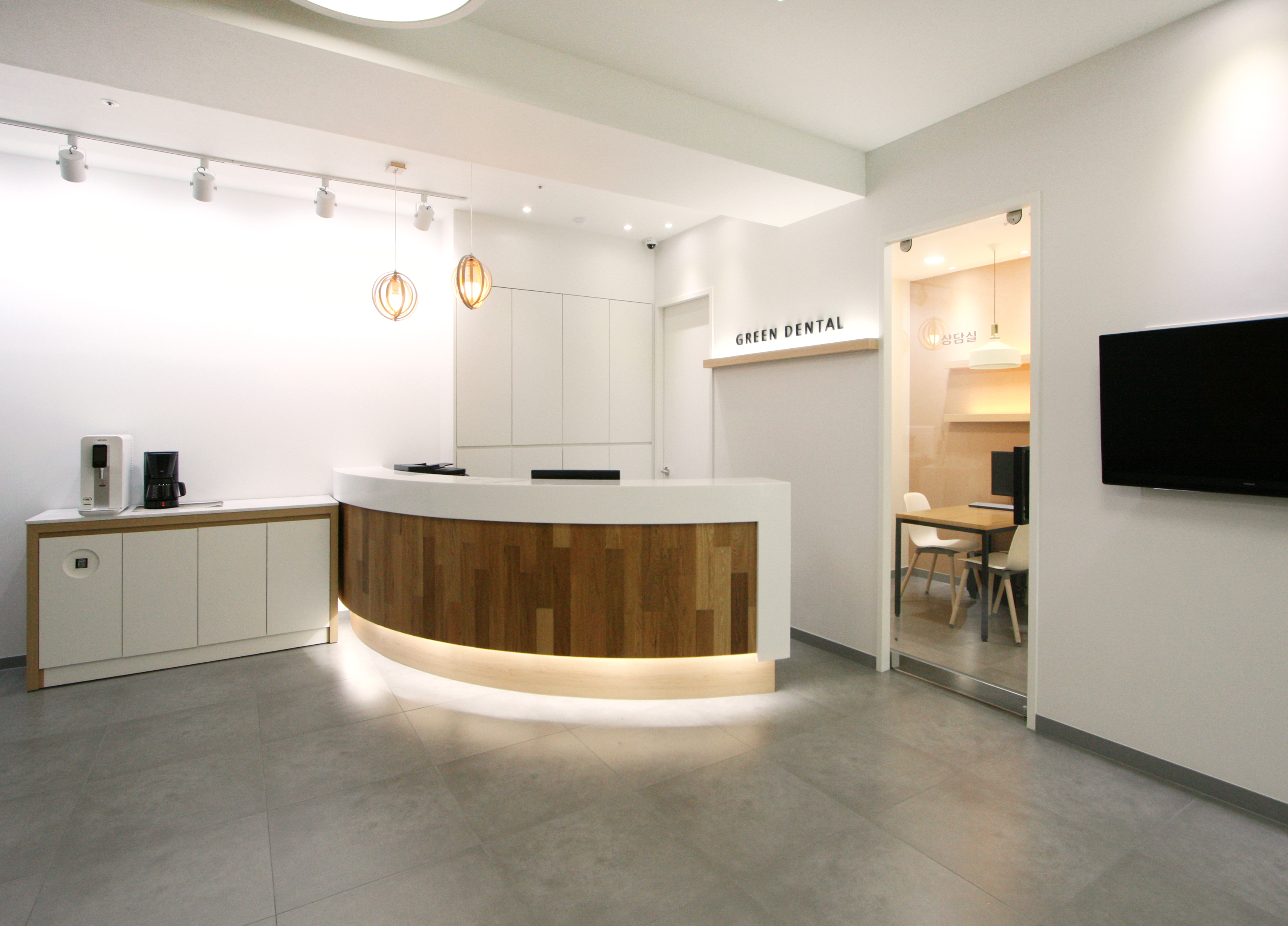 포일그린치과의원 대표 이미지