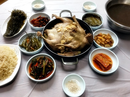청사포토종옻닭백숙