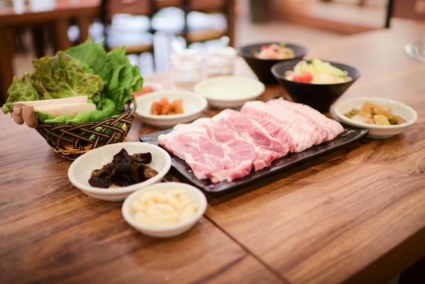 장수한우전문점