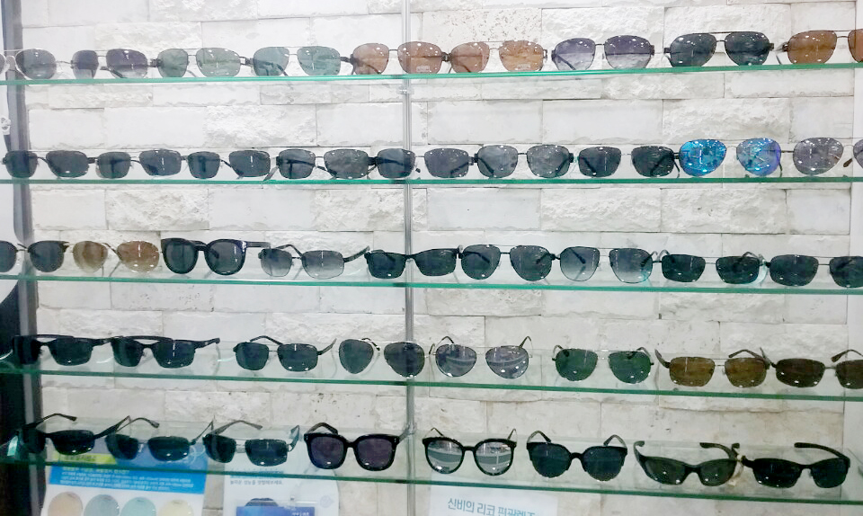 드라마안경콘택트 대표 이미지