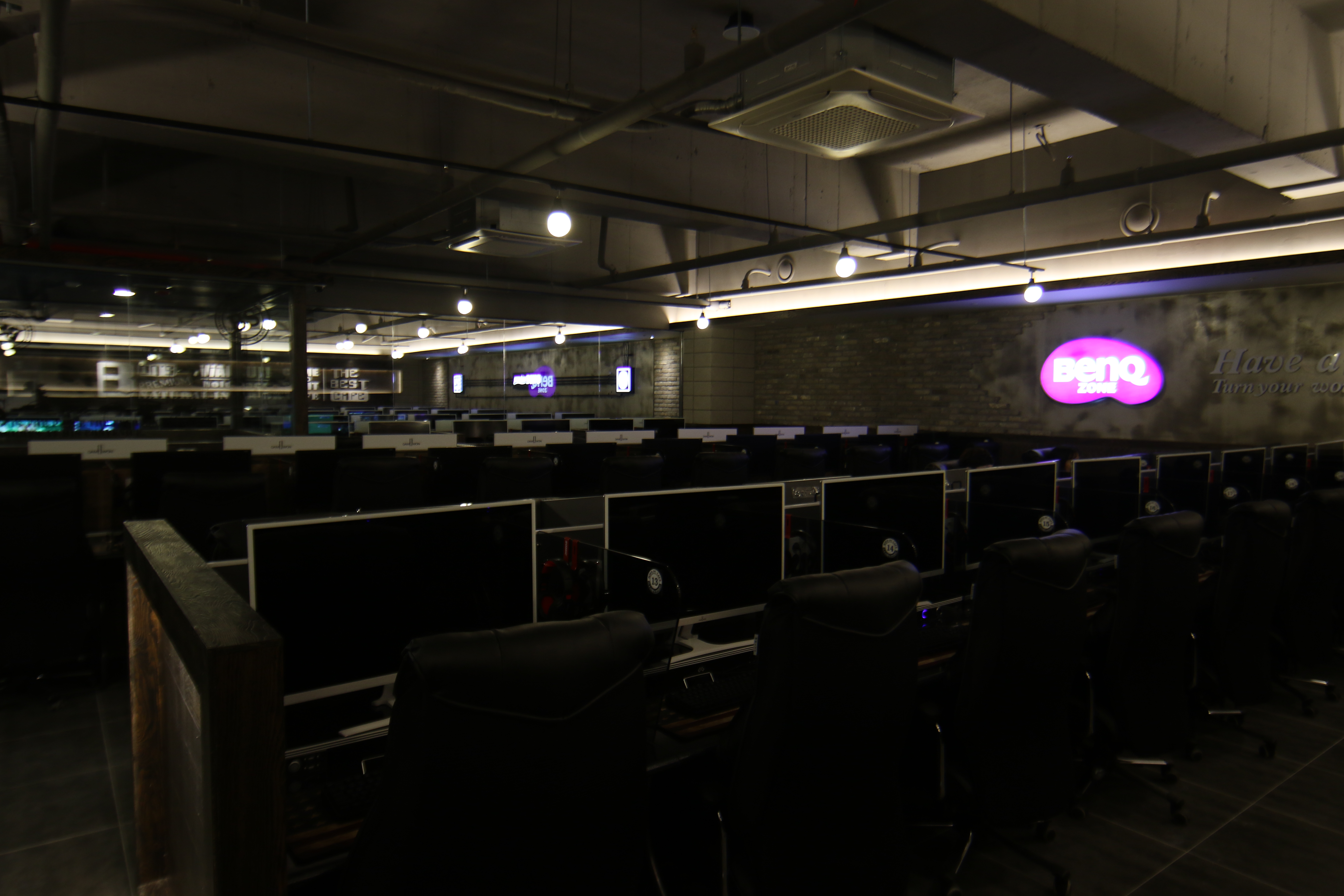 본스PC방