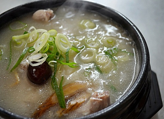 우림한방삼계탕