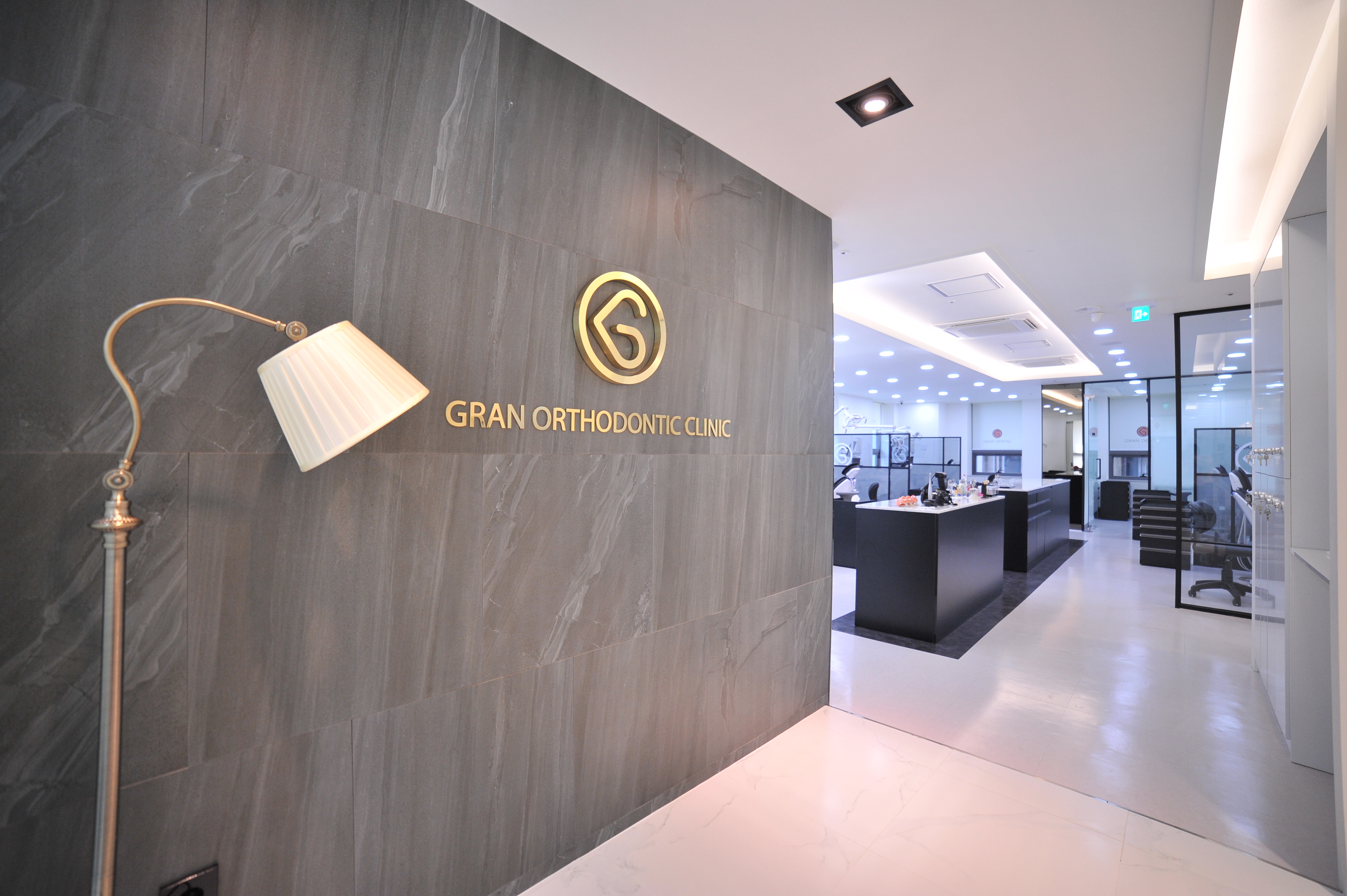 그랑치과교정과치과의원 대표 이미지