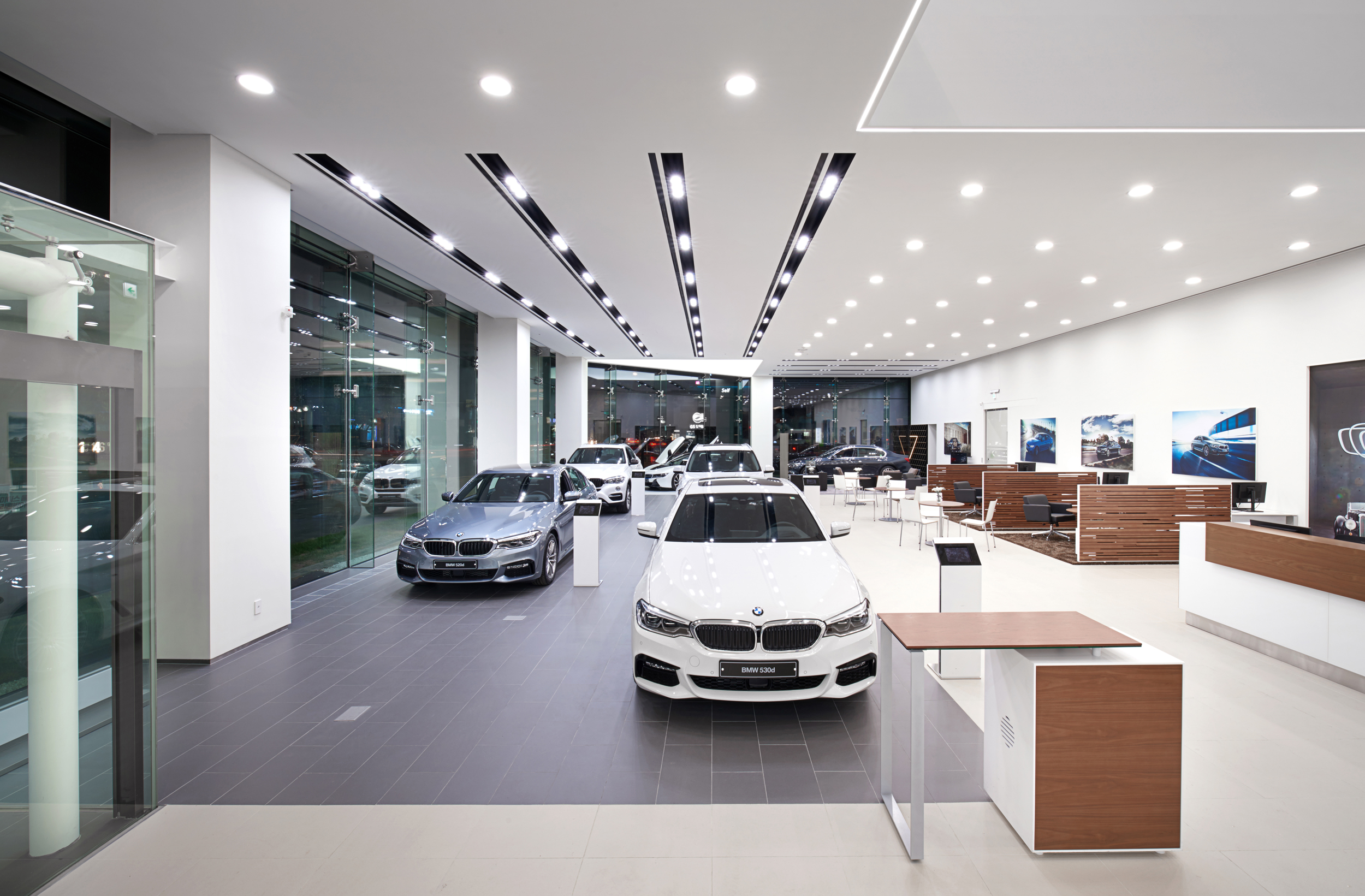 도이치모터스 BMW 성수전시장