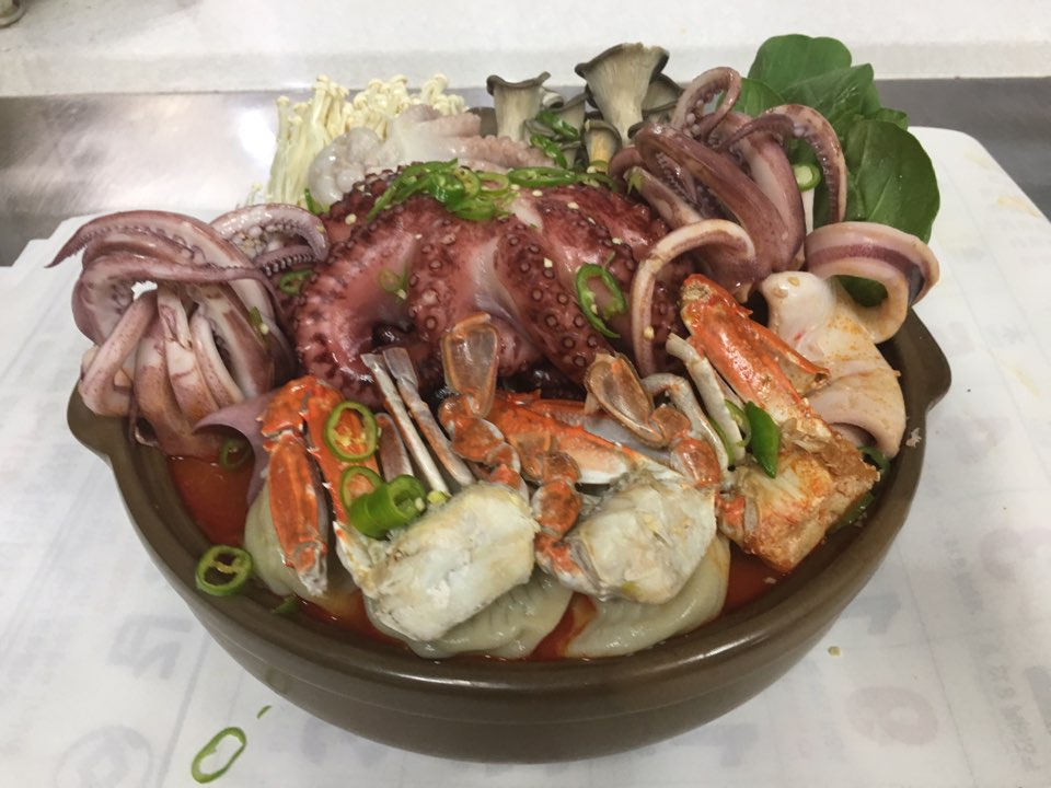 해물을품은짬뽕 단계점