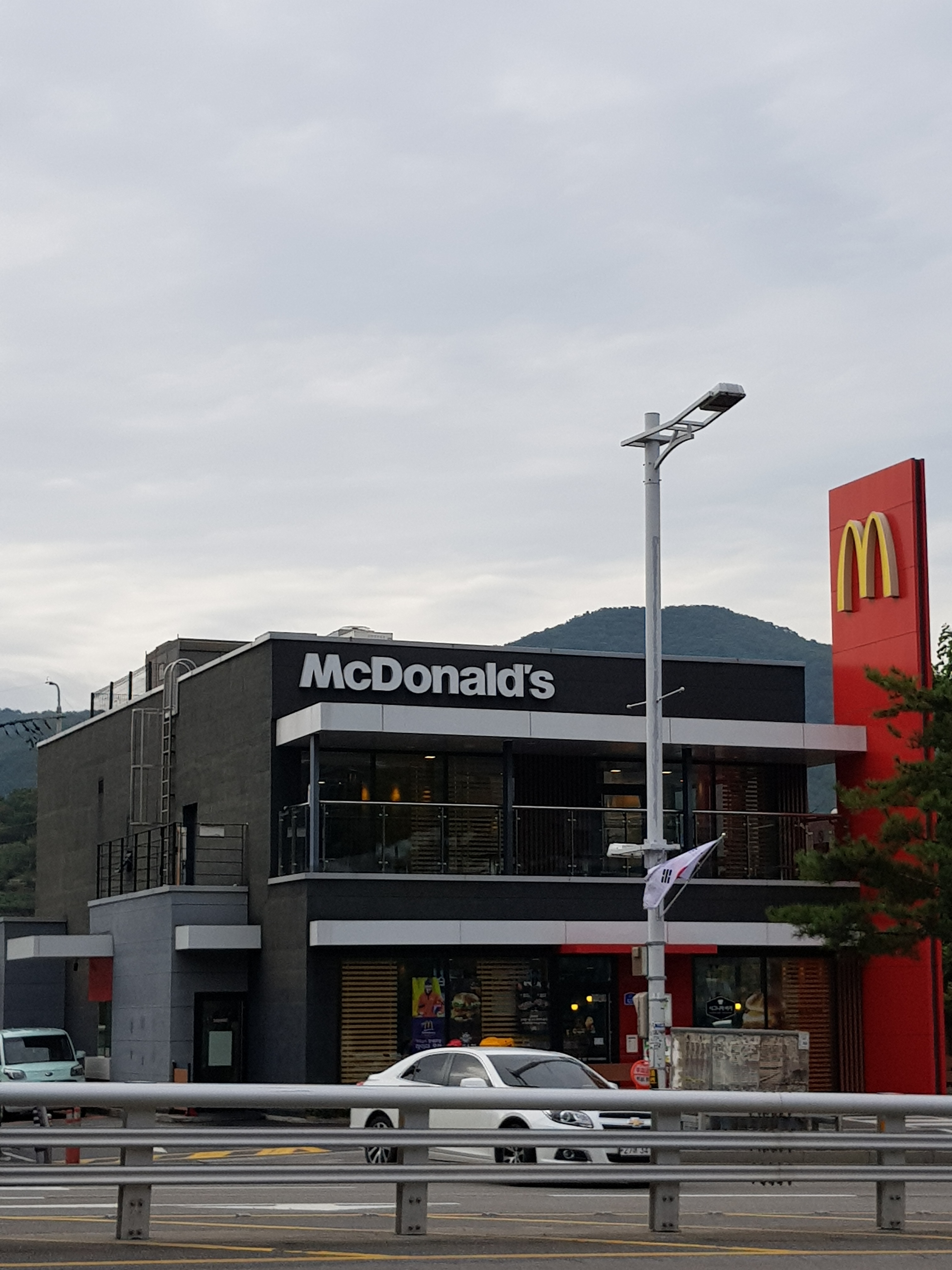 맥도날드 평내DT점 설명사진