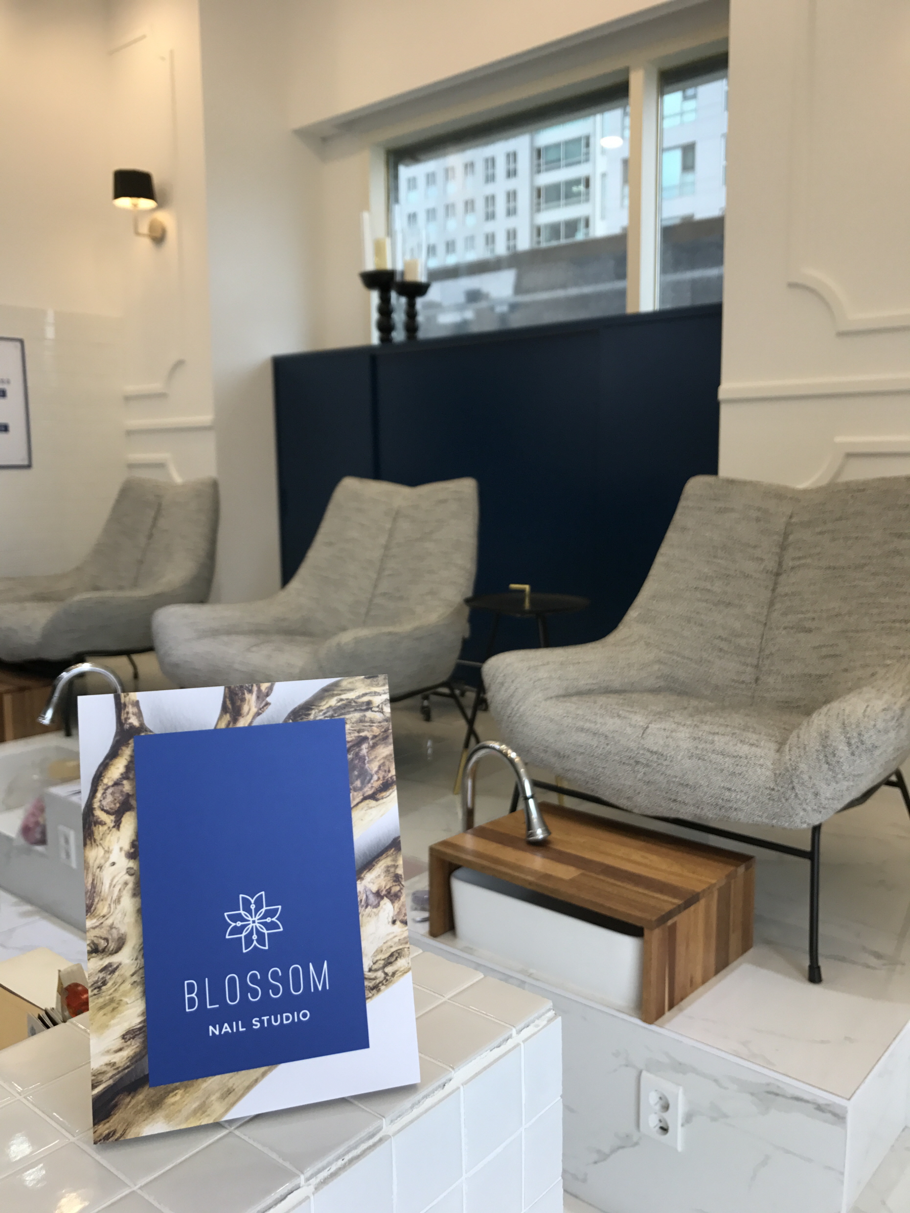 네일블러썸 대표 이미지