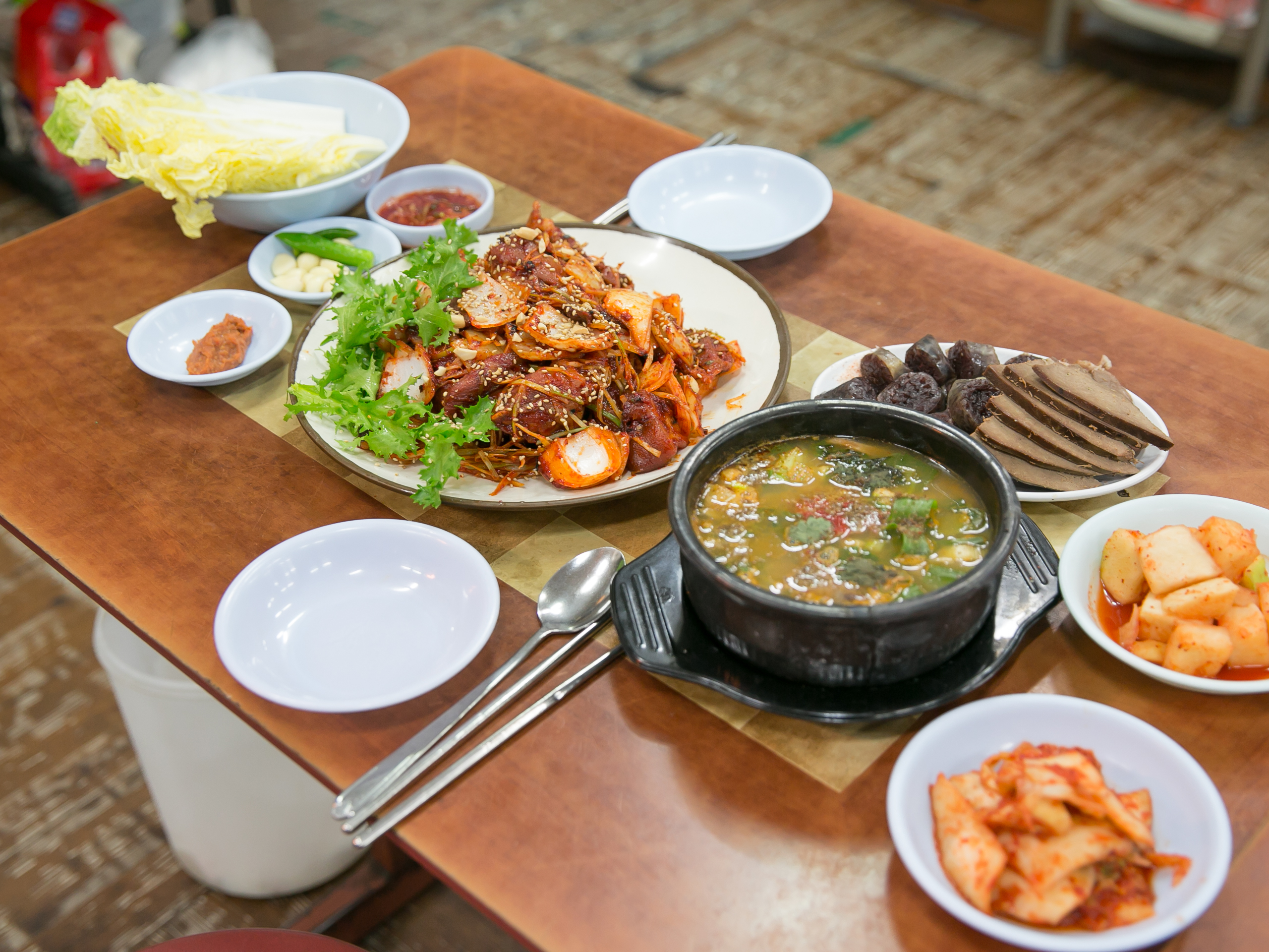 마포유가궁중족발 마포본점