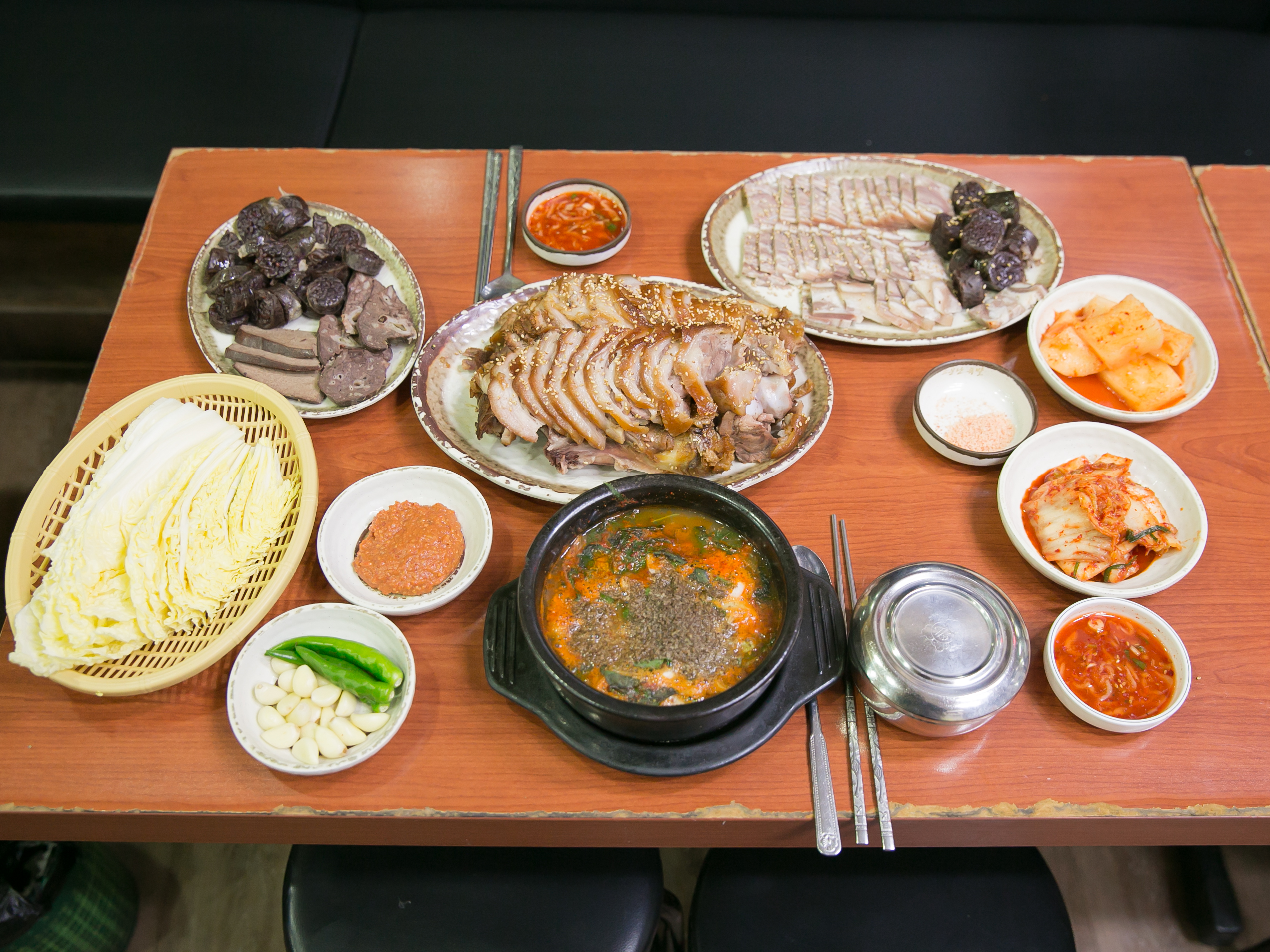 마포소문난원조족발