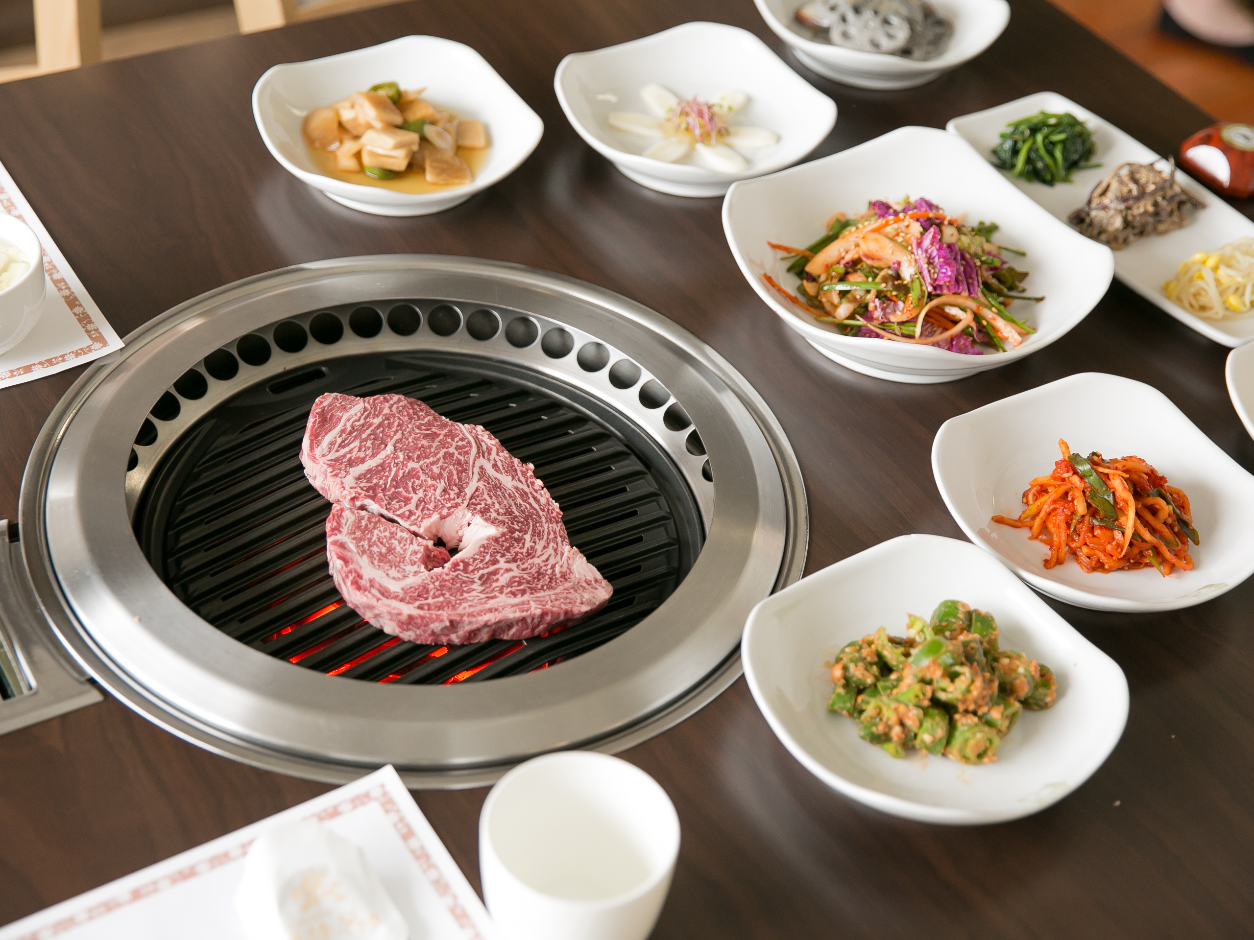 백향목