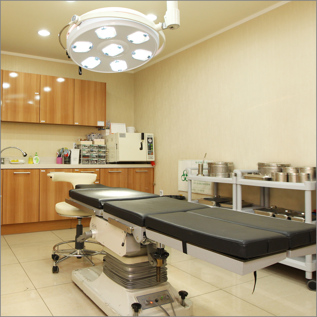 유앤영피부과의원 노원 대표 이미지