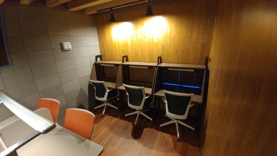 토즈스터디카페 화성남양센터 내부 또는 관련 모습