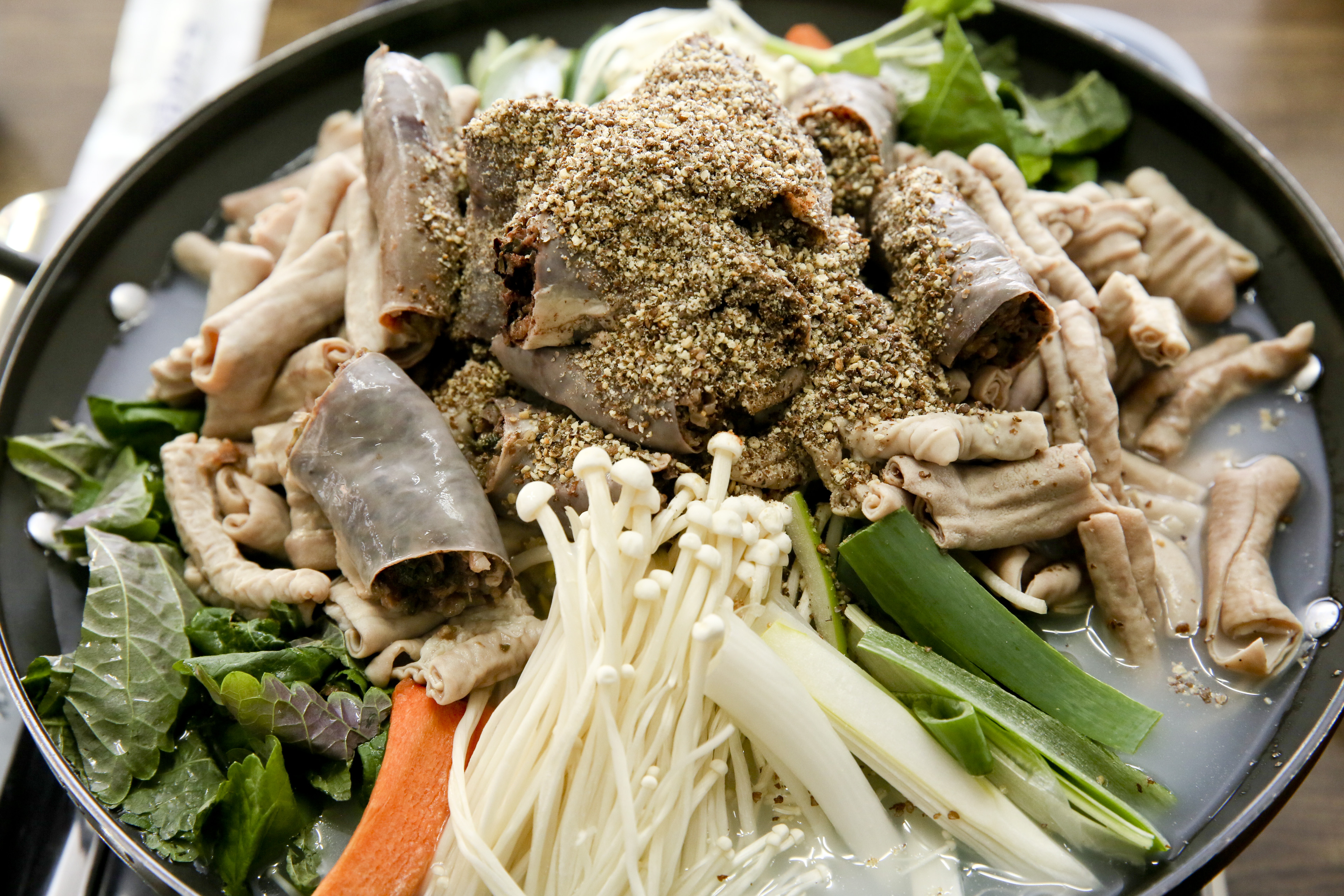 토담순대국