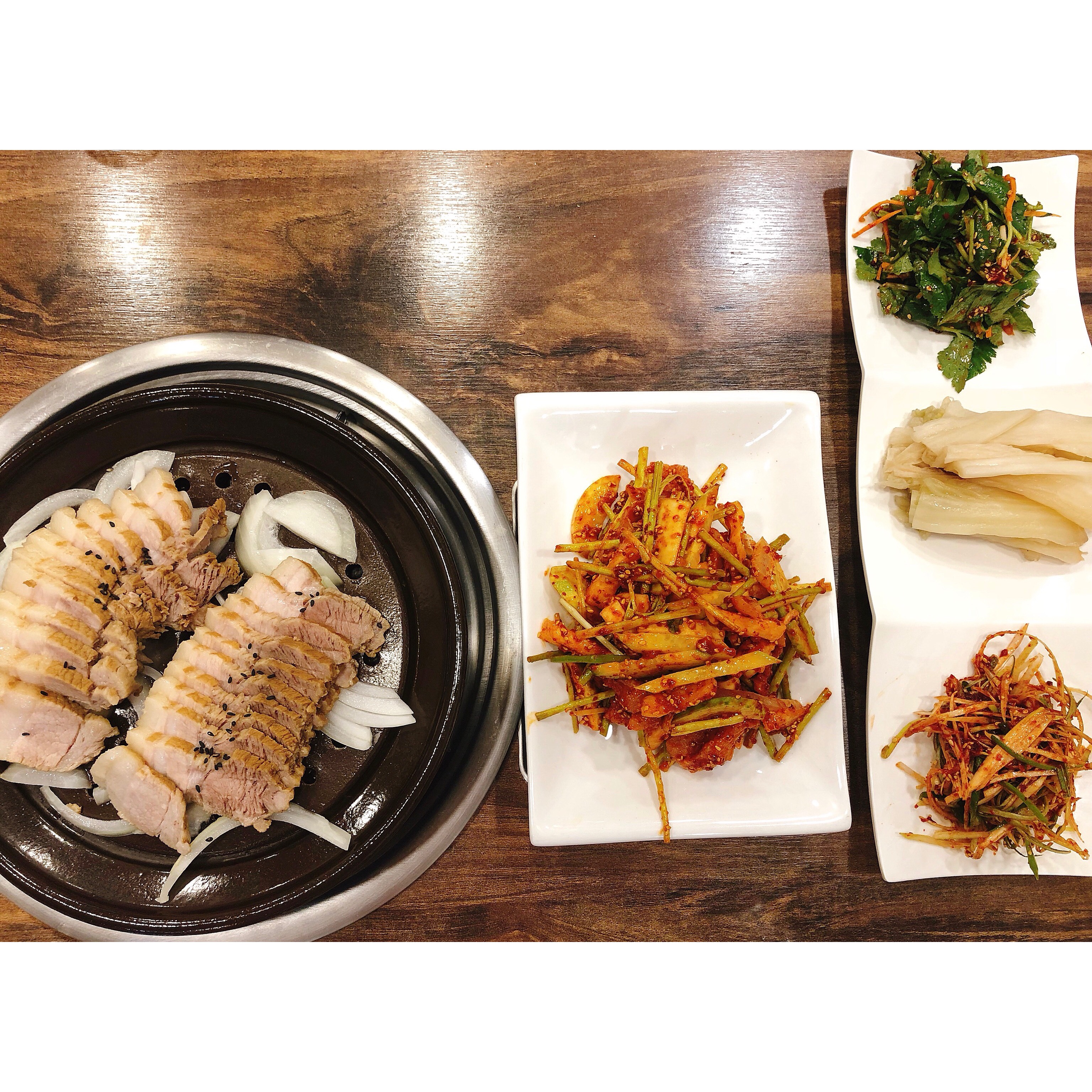 큰손칼국수보쌈 사창점