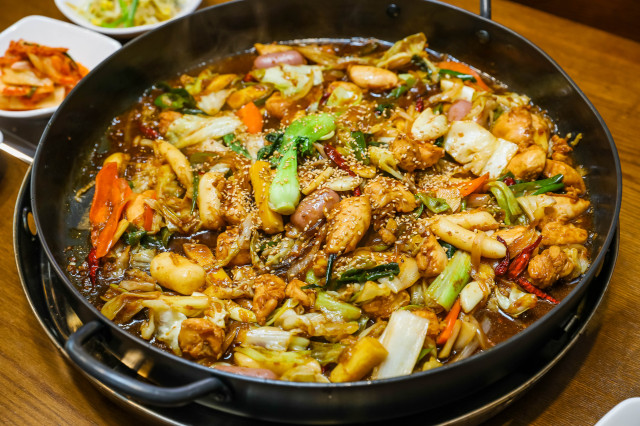 은앤정명동닭갈비