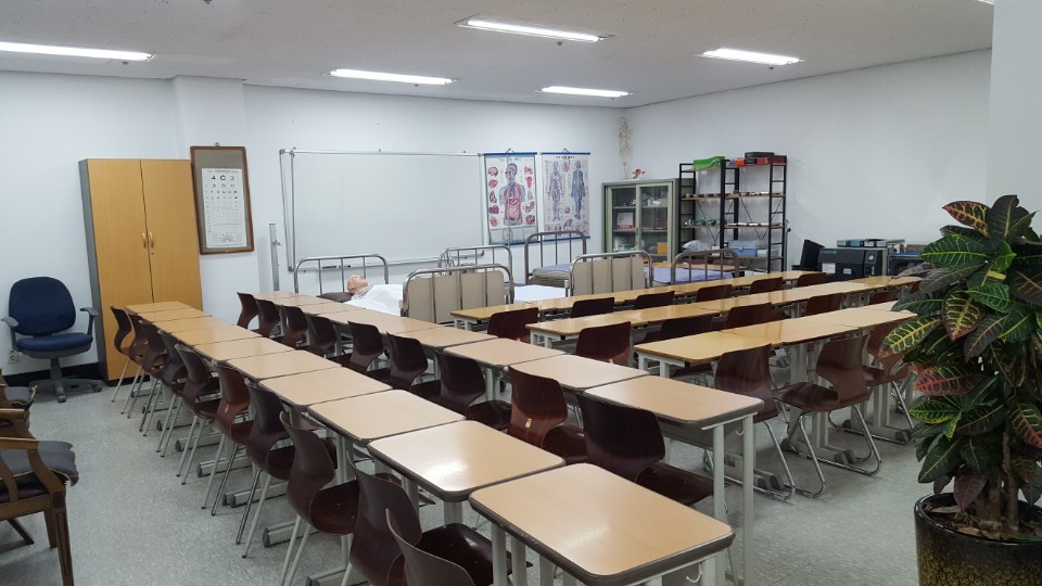 성모간호학원