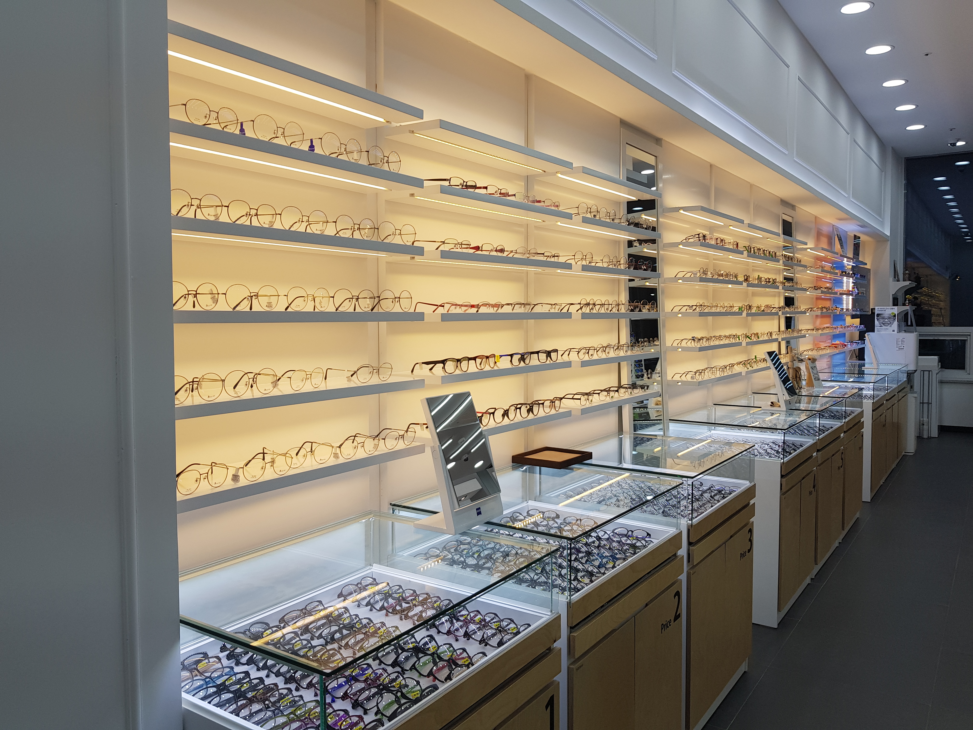 EYE편안 안경&콘택트 대표 이미지